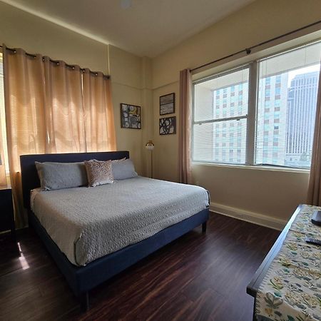 Amazing Condos Beautiful View 2 Blocks To French Quarter, Small Rooftop Pool, Gym, Seanger Theater, Super Dome, And Bourbon St New Orleans  Szoba fotó