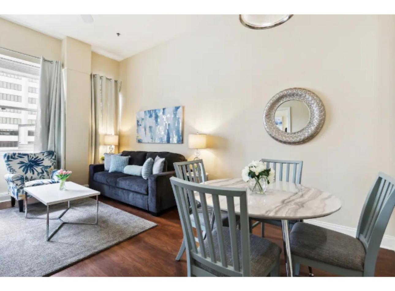 Amazing Condos Beautiful View 2 Blocks To French Quarter, Small Rooftop Pool, Gym, Seanger Theater, Super Dome, And Bourbon St New Orleans  Szoba fotó