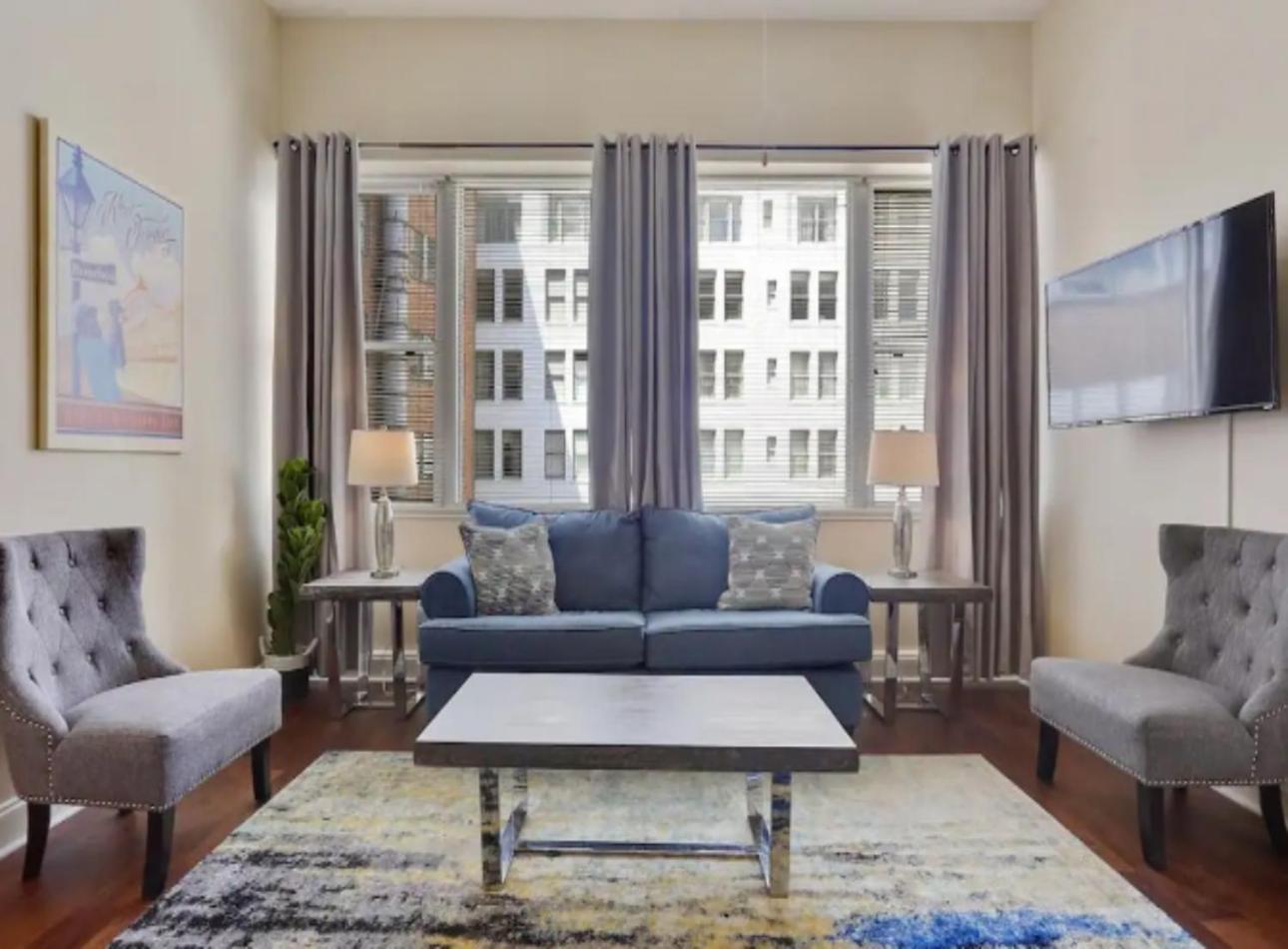 Amazing Condos Beautiful View 2 Blocks To French Quarter, Small Rooftop Pool, Gym, Seanger Theater, Super Dome, And Bourbon St New Orleans  Kültér fotó
