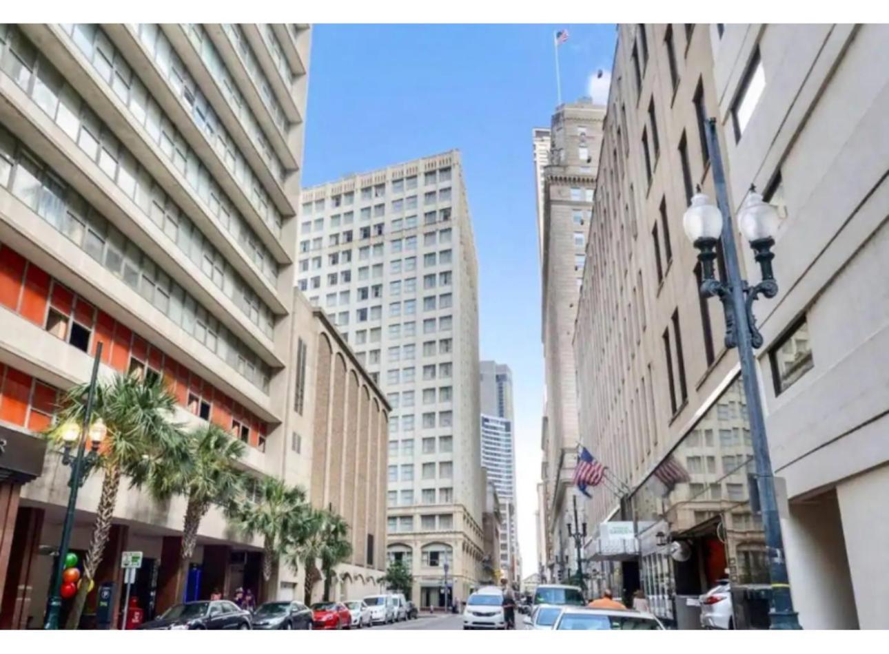 Amazing Condos Beautiful View 2 Blocks To French Quarter, Small Rooftop Pool, Gym, Seanger Theater, Super Dome, And Bourbon St New Orleans  Kültér fotó